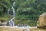 Der schönste Weg, um tief in den Dschungel zu kommen: Riverrafting auf dem Pacuare. (Bild: Joseph Khakshouri)