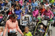 Luzerner Stadtlauf: Familienlauf (Bild: Andy Mettler (swiss-image.ch))