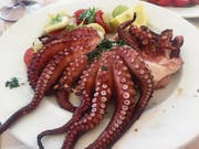 Gegrillter Tintenfisch, eine apulische Spezialität. (Bild: Vanessa Bay)