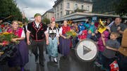 Der neue Schwingerkoenig Matthias Glarner wird am Montag, 29. August 2016, in seiner Heimatgemeinde Meiringen feierlich empfangen. (KEYSTONE/Urs Flueeler) (Bild: URS FLUEELER (KEYSTONE))
