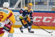 Zugs Viktor Stalberg beim Eishockeyspiel der National League zwischen dem EV Zug und den SCL Tigers, am Freitag, 2. Februar 2018, in der Bossard Arena in Zug. (PPR/Alexandra Wey) (Bild: Alexandra Wey / Keystone (Zug, 2. Februar 2018))