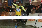 Patrick Mugur Ereng, Sieger des 36. Luzerner Stadtlaufs. (Bild: Philipp Schmidli / Neue LZ)