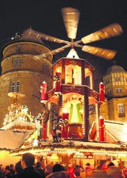 Ein Stand vor dem Alten Schloss. (Bild: PD)