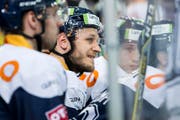 Zugs Johan Morant beim Eishockeyspiel der National League zwischen dem EV Zug und den SCL Tigers, am Freitag, 2. Februar 2018, in der Bossard Arena in Zug. (KEYSTONE/Alexandra Wey) (Bild: Alexandra Wey/Keystone (Zug, 2. Februar 2018))