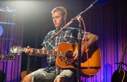 Justin Bieber muss seine Tour wegen eines Gerichtstermins unterbrechen. (Bild: bang)
