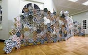 Das Paravent mit Ornamenten aus aller Welt von Nevin Aladag entstand in der Kunstgiesserei St. Gallen. (Bild: PD)