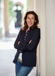 Als "Tatort"-Ermittlerin "Bibi" jagt Schauspielerin Adele Neuhauser in Wien Verbrecher. (Bild: Klaus Vyhnalek/PD)