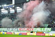Zwischen den Fans des FC St.Gallen und des SSV Reutlingen besteht eine Fanfreundschaft. (Bild: Archiv/Ralph Ribi)
