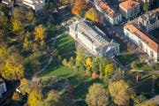Der Kunklerbau im Stadtpark soll nach dem endgültigen Auszug des Natur- fürs Kunstmuseum umgebaut werden. Baustart dafür ist allerdings erst frühestens 2019. (Bild: Urs Bucher)