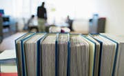 Der Angeklagte kritisiert unter anderem, die Kesb habe in einem Fall die Herausgabe von Akten verweigert. (Bild: Gaëtan Bally/ Keystone)