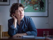 Daniela Truffer prangert medizinische Praktiken und Operationen an, die Zwittern nicht die Wahl lassen, wie sie leben möchten. (Bild: Michel Canonica (Zürich, 11. Januar 2018))