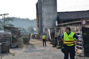 Weil der Verdacht auf Tierquälerei besteht, wurden die Tiere vom Hof in Hefenhofen am 8. August weggebracht. (Bild: Manuel Nagel/Archiv)