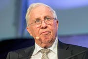 Christoph Blocher hat die "St.Galler Nachrichten" erst kürzlich gekauft - nun gibt es bereits Ärger. (Bild: ALEXANDRA WEY (KEYSTONE))