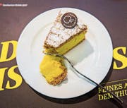 Der Apfel im Mittelpunkt – Gerichte in der Tradition der Thurgauer Küche. (Bilder: Urs Bucher, Ralph Ribi)