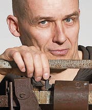 Jens Nielsen: Autor und Kabarettist. (Bild: Mirco Rederlechner)