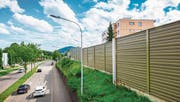 Gegen Lärmschutzwände, wie hier in St. Gallen, wird häufig Einsprache erhoben. (Bild: Urs Bucher)