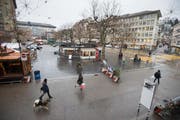 Der Marktplatz von der Einmündung der Marktgasse mit Blick auf die Rondelle und das Geschätftshaus Union. (Bild: Benjamin Manser - 14. Dezember 2017)