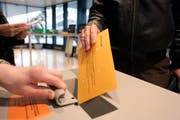 Auch diesen Sonntag ist die Abstimmungsurne im St.Galler Rathaus von 10 bis 12 Uhr geöffnet. (Bild: Ralph Ribi)