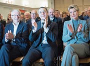 Bundesrat Ignazio Cassis, flankiert von Nationalrat Walter Müller und Ständerätin Karin Keller-Sutter. (Bild: Ralph Ribi (Wattwil, 11. November 2017))