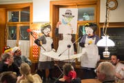 Die «Pfannehäxe»: Barbara, Röbi und Rahel Anderegg. (Bild: Urs Bucher)