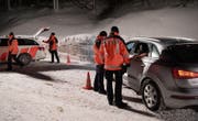 Für die Staatsverweigerer vertritt die Polizei nur eine Firma. (Bild: Gian Ehrenzeller/Keystone (Davos, 18.01.2016))