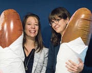 Monika Gojkovic (links) und Sonja Bloch wollen mit ihrer App die Vielfalt der Stadt St. Gallen aufzeigen. (Bild: PD)