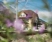 Der Bahnhof Salez-Sennwald, in dessen Nähe sich der Anschlag vor einem Jahr ereignete. (Bild: Benjamin Manser)