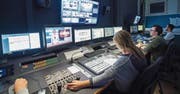 TVO-Regiepult: Beim Ostschweizer Regionalfernsehen ist die Belegschaft angesichts der No-Billag-Abstimmung ebenso besorgt wie jene der SRG. (Bild: Ralph Ribi (St. Gallen, 15. November 2017))