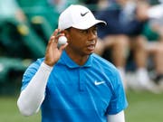 Tiger Woods ist dabei, endlich wieder eine Saison ohne gesundheitliche Rückschläge zu absolvieren (Bild: KEYSTONE/AP/CHARLIE RIEDEL)