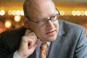 Oliver Bendel, Vater des Handygirls und damit – in unseren Breiten – auch des Handyromans. (Bild: (Hannes Thalmann))