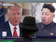 Ein Fernsehbildschirm in der südkoreanischen Hauptstadt Seoul (Aufnahme vom August 2017) zeigt US-Präsident Trump (links) und den nordkoreanischen Diktator Kim Jong Un. (Bild: KEYSTONE/AP/AHN YOUNG-JOON)