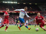 Xherdan Shaqiri droht der erste Abstieg in seiner Karriere (Bild: KEYSTONE/EPA/PETER POWELL)