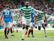 Odsonne Edouard feiert den 49. Meistertitel von Celtic Glasgow (Bild: KEYSTONE/EPA/ROBERT PERRY)