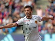 Albian Ajeti traf beim höchsten Saisonsieg des FC Basel zweimal (Bild: KEYSTONE/GEORGIOS KEFALAS)