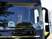 Der Chauffeurverband Les Routiers Suisses will sich gegen eine Lockerung des sogenannten Kabotageverbots wehren. An der Delegiertenversammlung vom Samstag nahm auch Bundesrätin Doris Leuthard teil. (Bild: Les Routiers Suisses) (Bild: Les Routiers Suisses)
