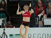 Privates Glück: Stabhochspringerin Nicole Büchler wird im Oktober erstmals Mutter (Bild: KEYSTONE/EPA/STEVE DIPAOLA)