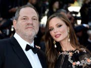 Georgina Chapman sagt in einem Interview, sie habe nichts von den sexuellen Belästigungen ihres Ehemannes, Harvey Weinstein, bei anderen Frauen mitbekommen. (Bild: KEYSTONE/EPA POOL/FRANCK ROBICHON / POOL)
