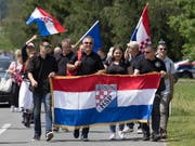 Tausende haben in Österreich der Ermordung faschistischer Ustascha-Einheiten gedacht. (Bild: KEYSTONE/EPA/ALEX HALADA)