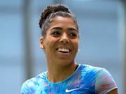 Mujinga Kambundji ist der Start in die Freiluft-Saison geglückt (Bild: KEYSTONE/ANTHONY ANEX)