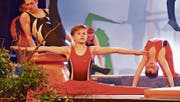Sie würden gern in Ariella Kaeslins Fussstapfen treten: Die Kunstturntalente des Trainingszentrums Rheintal traten auf. (Bilder: Remo Zollinger)
