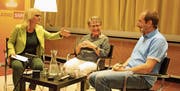 Angeregte Diskussion: Moderatorin Sonja Hasler, Vreni Schawalder und Rolf Järmann. (Bild: Markus Bösch)