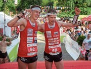 Matthias Kyburz (links) und Daniel Hubmann triumphierten zum Auftakt der EM zeitgleich im Sprint. (Bild: Davide Agosta/KEY (Mendrisio, 6. Mai 2018))
