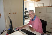 32 Jahre lang arbeitete Christian Brägger in Bazenheid als Hausarzt. (Bild: Noëlle Lee)