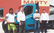 Die Martygruppe übernimmt die A. Göldi AG. Erich Göldi, Werner Marty, Christoph Benz und Werner Marty jun. (von links). (Bild: PD)