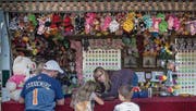 Eine Schiessbude darf am Maimarkt nicht fehlen. (Bild: Benjamin Manser)