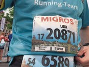 Wer in mehreren Kategorien startet, sollte pro Lauf nur mit einer einzigen Startnummer unterwegs sein. (Bild: Roland Eggspühler)
