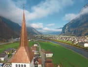 Bemerkenswert an der Arbeit der Firma Bless ist der gelungene Übergang vom viereckigen Turmfuss zur achteckigen Turmspitze. (Bild: PD (Erstfeld, 17. November 2017))