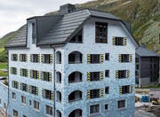 Die Blecharbeiten am Wohnhaus Edelweiss in Andermatt haben die Jury der «goldenen Spenglerarbeit 2018» beeindruckt. (Bild: PD)