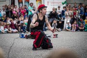 El Diabolero am "Aufgetischt" 2013 voll in Aktion. (Bild: Benjamin Manser - 18. Mai 2013)