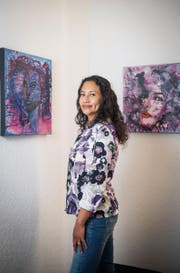 Zulema Bischof kann den ganzen Tag durchmalen, wenn sie «in den Flow» kommt. (Bild: Ralph Ribi)